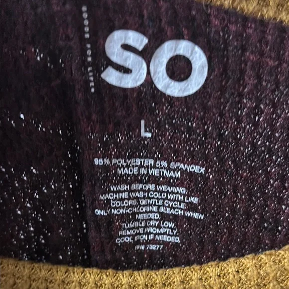 5/$25‼️SO Brown and Cream Crew Neck Sweater with Knit Texture - Picture 2 of 5